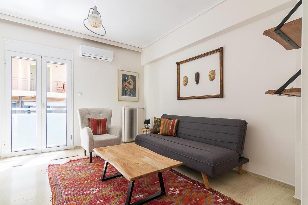 A Modern 2-Bedroom Apartment Near Areios Pagos Athens Luaran gambar