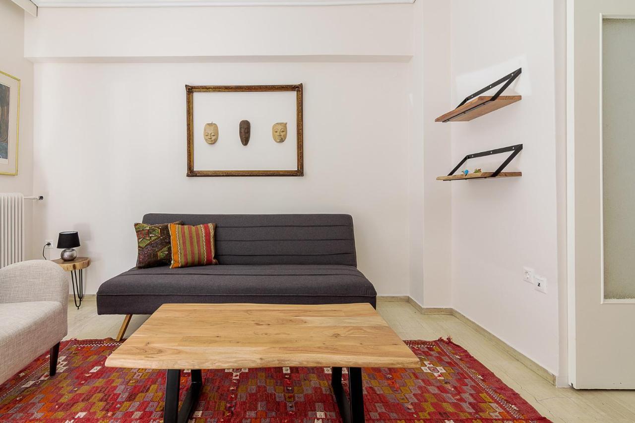 A Modern 2-Bedroom Apartment Near Areios Pagos Athens Luaran gambar